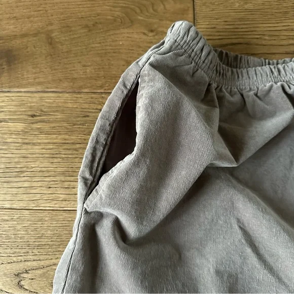 Cut Loose Wide Barrel Crop Corduroy Pants Gray Sz M Made In USA - Picture 4 of 7